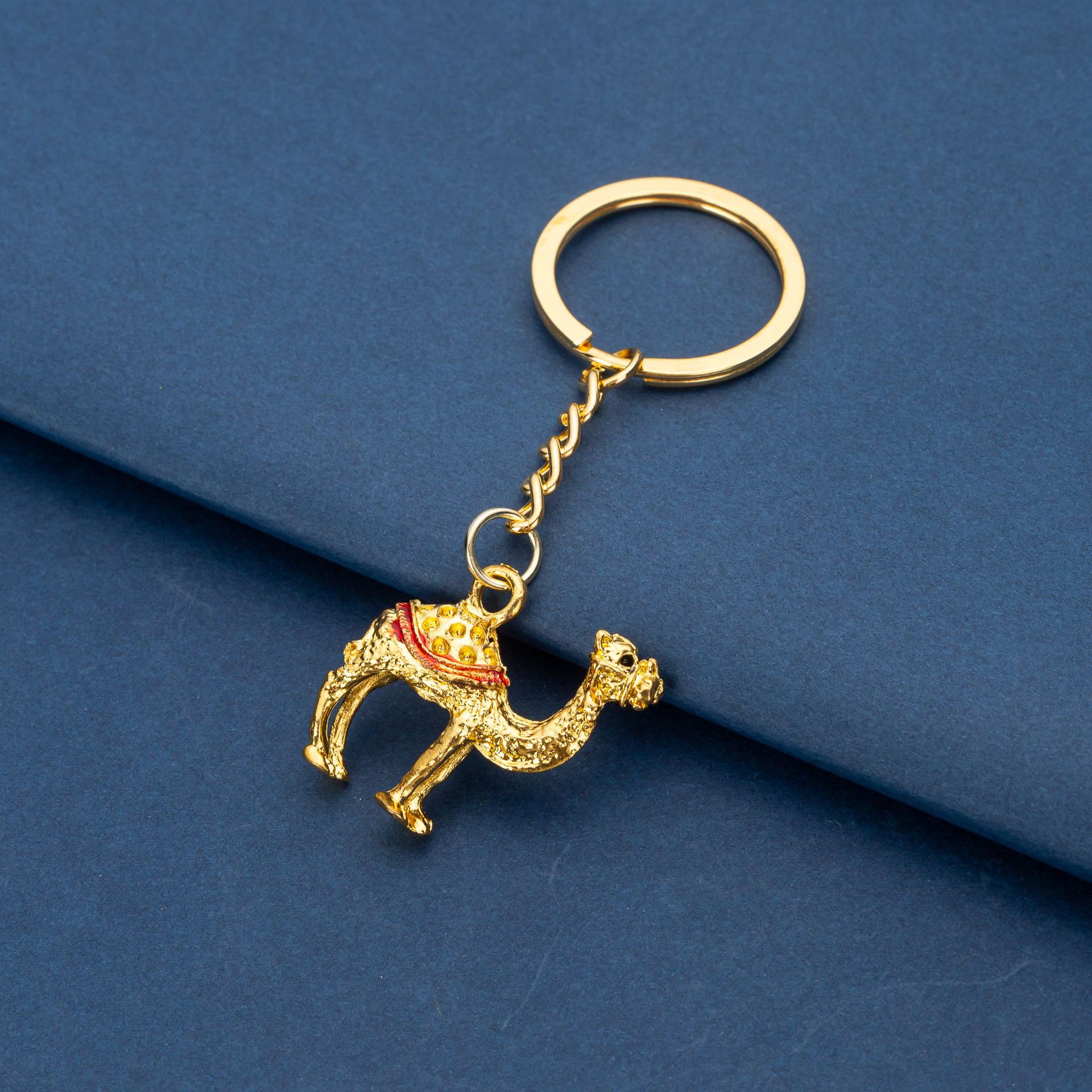 New Metal 3D Camel Keychain Du - đánh giá và giá Car Accessories Dubai